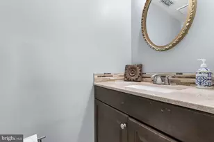 6 W Azalea Ln, Mount Laurel, NJ 08054 - Photo 18