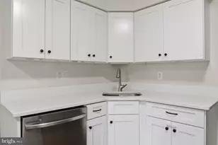 3 Prince Charles Ct, Marlton, NJ 08053 - Photo 8