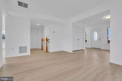 723 Woodland Avenue, Burlington, NJ 08016 - Photo 12