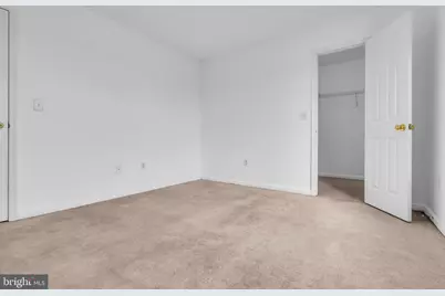 723 Woodland Avenue, Burlington, NJ 08016 - Photo 32