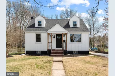 204 E Mill Road, Maple Shade, NJ 08052 - Photo 2