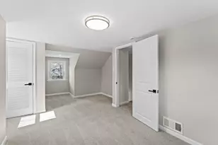 204 E Mill Rd, Maple Shade, NJ 08052 - Photo 20