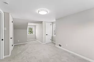 204 E Mill Rd, Maple Shade, NJ 08052 - Photo 18