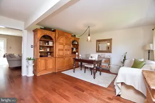 29 Little John Dr, Medford, NJ 08055 - Photo 6