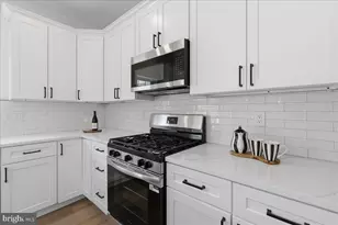 918 Olive St, Burlington, NJ 08016 - Photo 12