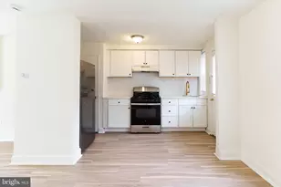 101 E Camden Ave, Moorestown, NJ 08057 - Photo 4