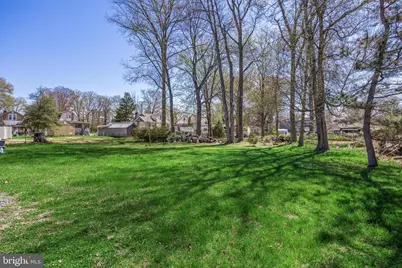 28 W Center Avenue, Maple Shade, NJ 08052 - Photo 18