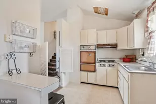 1409 Burlington Ave, Delanco, NJ 08075 - Photo 14