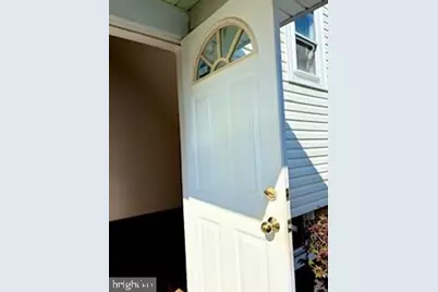 8 Illinois Avenue, Burlington, NJ 08016 - Photo 10