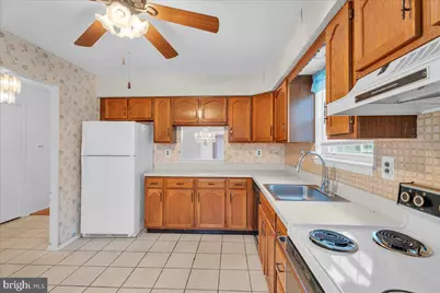 2 Emory Lane, Mount Laurel, NJ 08054 - Photo 4