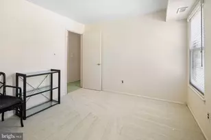 24 W Bluebell Ln, Mount Laurel, NJ 08054 - Photo 20