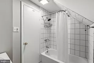 111 Edge Ln, Willingboro, NJ 08046 - Photo 32