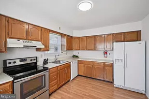 107 Bastian Dr, Mount Laurel, NJ 08054 - Photo 14