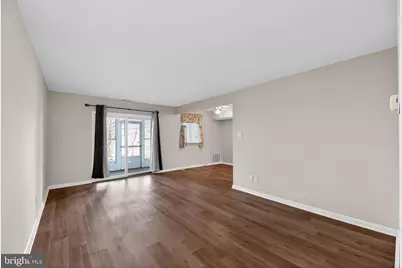 411 Stiles Avenue #B-11, Maple Shade, NJ 08052 - Photo 6