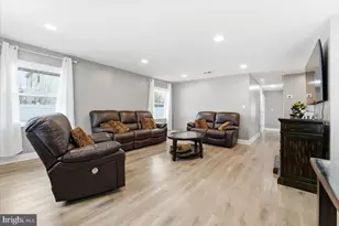 126 Millbrook Dr, Willingboro, NJ 08046 - Photo 4