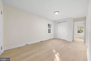 65 Mary St, Bordentown, NJ 08505 - Photo 10