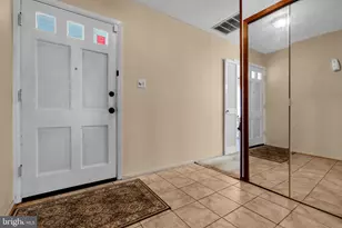 27 Genesee Ln, Willingboro, NJ 08046 - Photo 4