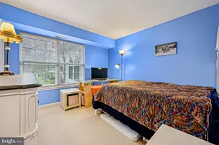 112 Village Ln, Mount Laurel, NJ 08054 - Photo 14