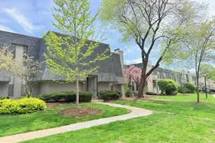 25 S Church Rd, Maple Shade, NJ 08052 - Photo 2