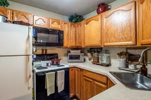 4808 Aberdeen Dr, Mount Laurel, NJ 08054 - Photo 6