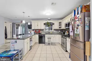 233 Cherokee Dr, Browns Mills, NJ 08015 - Photo 6