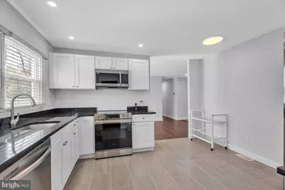 17 Topeka Pass, Willingboro, NJ 08046 - Photo 4