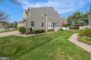 73 Hearthstone Ln, Marlton, NJ 08053 - Photo 4