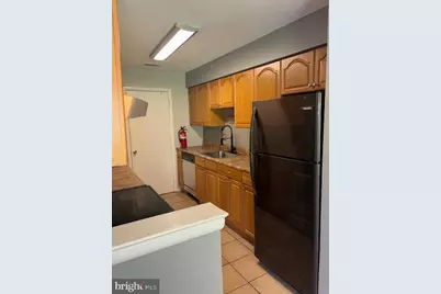 403A Cypress Point Circle, Mount Laurel, NJ 08054 - Photo 8