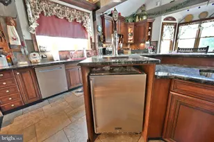 2269 Monmouth Rd, Mount Holly, NJ 08060 - Photo 10