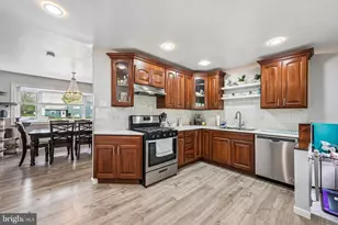 250 College Dr, Pemberton, NJ 08068 - Photo 8