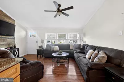 525 N Coles Avenue, Maple Shade, NJ 08052 - Photo 10
