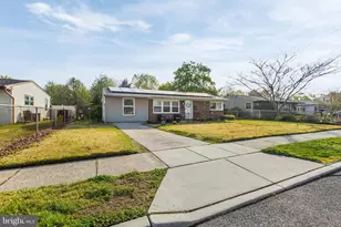 525 N Coles Ave, Maple Shade, NJ 08052 - Photo 2