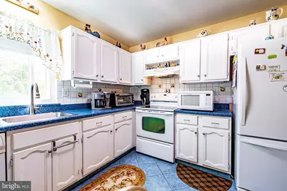 20 Cotherstone Drive, Southampton, NJ 08088 - Photo 8