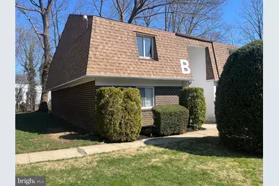 411 Stiles Avenue #B-1, Maple Shade, NJ 08052 - Photo 1