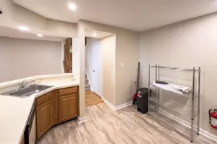 806 Wharton Rd, Mount Laurel, NJ 08054 - Photo 10