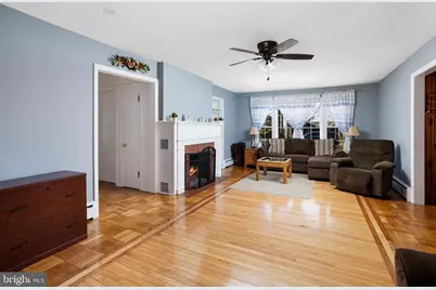 9 Woodland Road, Bordentown, NJ 08505 - Photo 8