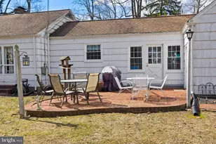 9 Woodland Rd, Bordentown, NJ 08505 - Photo 34