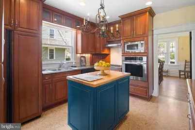 202 Linden Avenue, Riverton, NJ 08077 - Photo 12