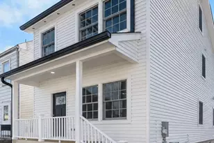 32 West St, Bordentown, NJ 08505 - Photo 1