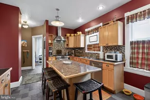 704 Main St, Riverton, NJ 08077 - Photo 16