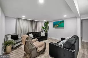 235 W Center Ave, Maple Shade, NJ 08052 - Photo 16