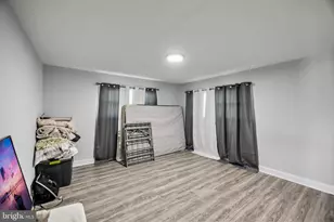235 W Center Ave, Maple Shade, NJ 08052 - Photo 20