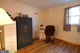 613 Wallace Ave, Florence, NJ 08554 - Photo 16