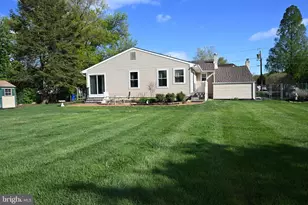 613 Wallace Ave, Florence, NJ 08554 - Photo 26
