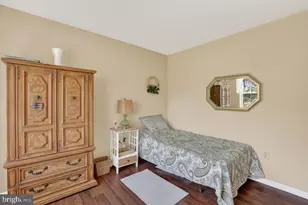 215 Birch Hollow Dr, Bordentown, NJ 08505 - Photo 18