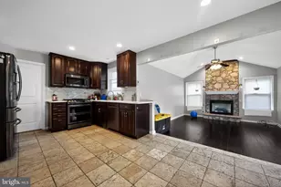 16 Whitehaven Dr, Lumberton, NJ 08048 - Photo 4