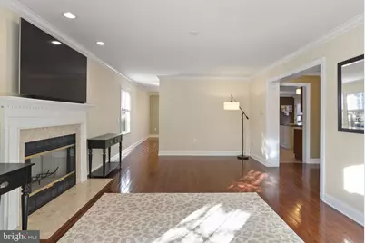 401 Farnsworth Avenue, Bordentown, NJ 08505 - Photo 14