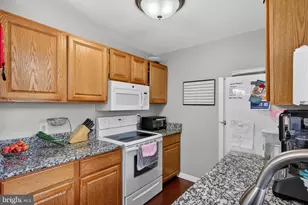 1105 Augusta Cir, Mount Laurel, NJ 08054 - Photo 10