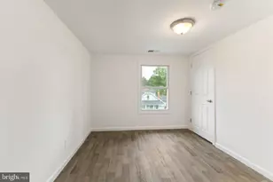 211 Broad St, Beverly, NJ 08010 - Photo 14