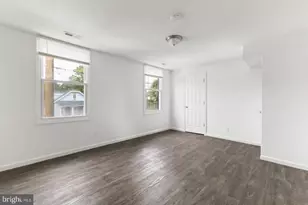 211 Broad St, Beverly, NJ 08010 - Photo 16